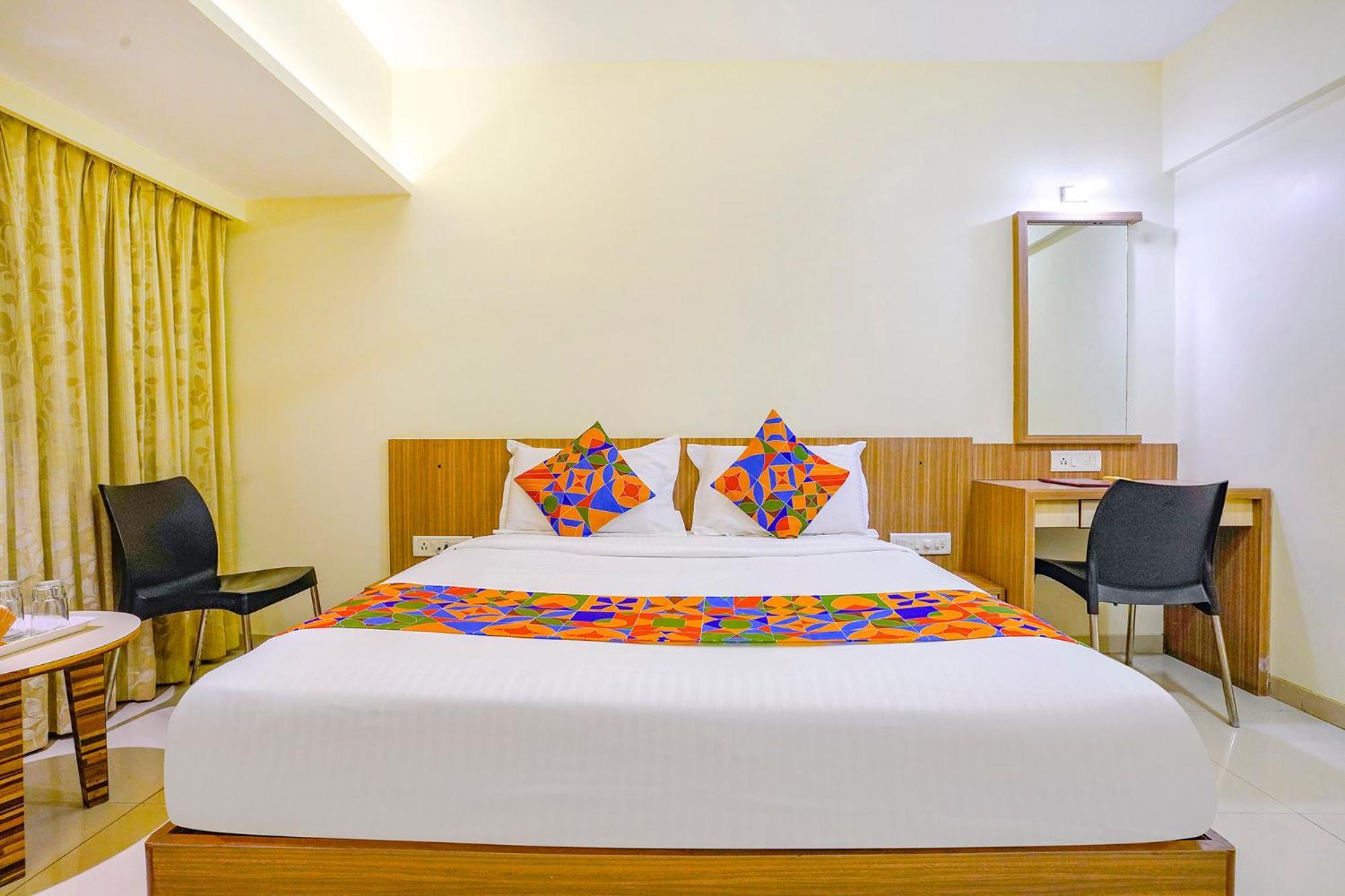 Hotel Kuber By WB Inn Navi Mumbai Exterior foto