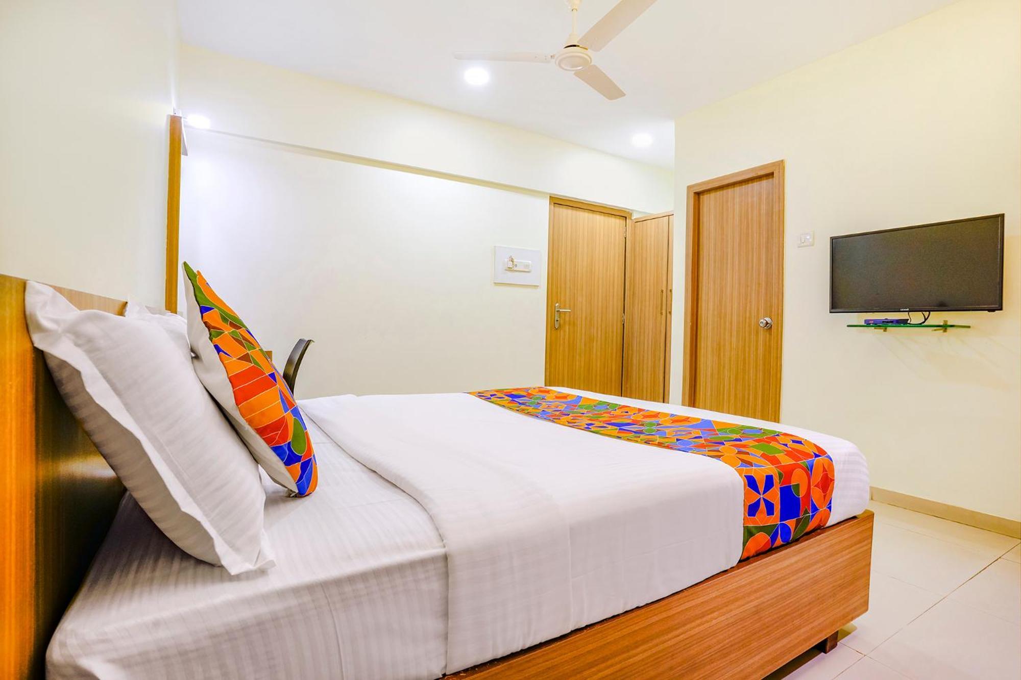 Hotel Kuber By WB Inn Navi Mumbai Exterior foto
